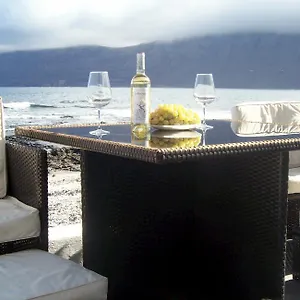 Absolute Beachfront House Ii Ferienhaus